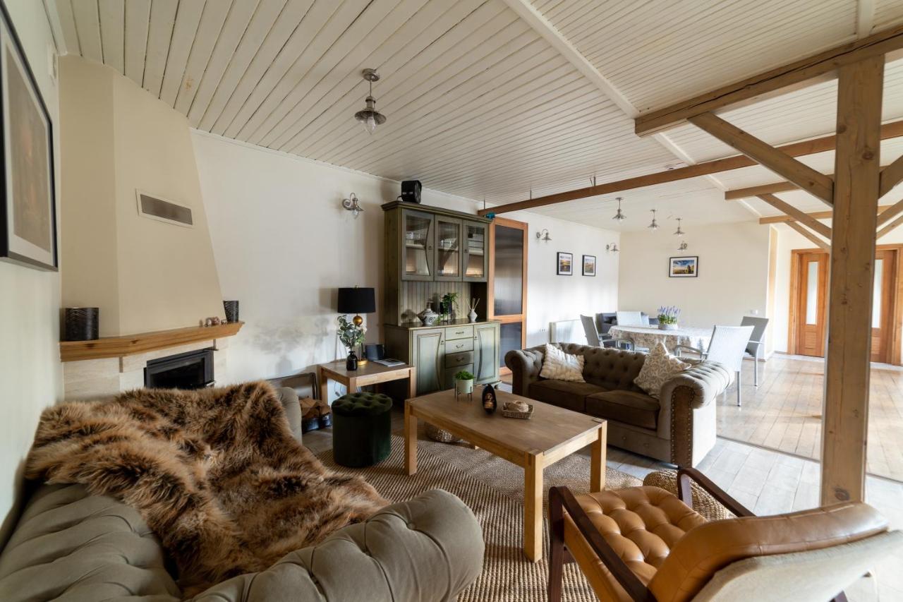 Guest House In Dobele City Center- Pilsetas Maja 外观 照片