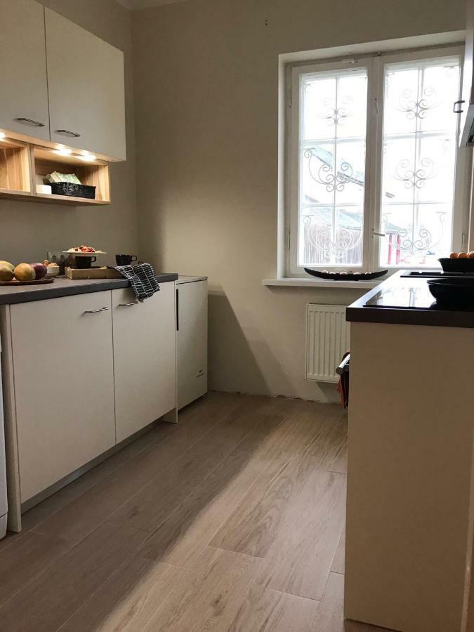 Guest House In Dobele City Center- Pilsetas Maja 外观 照片
